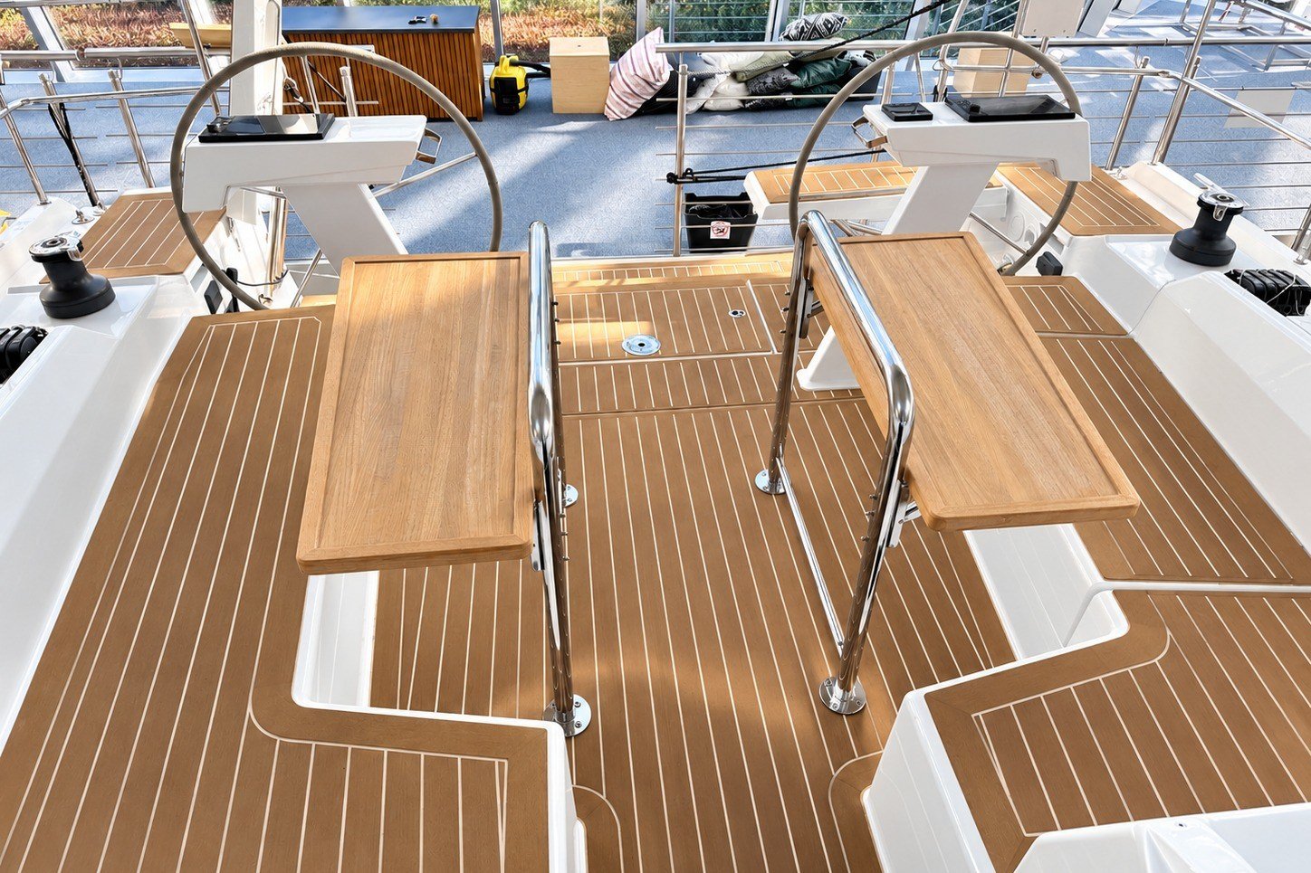 Slide 228075