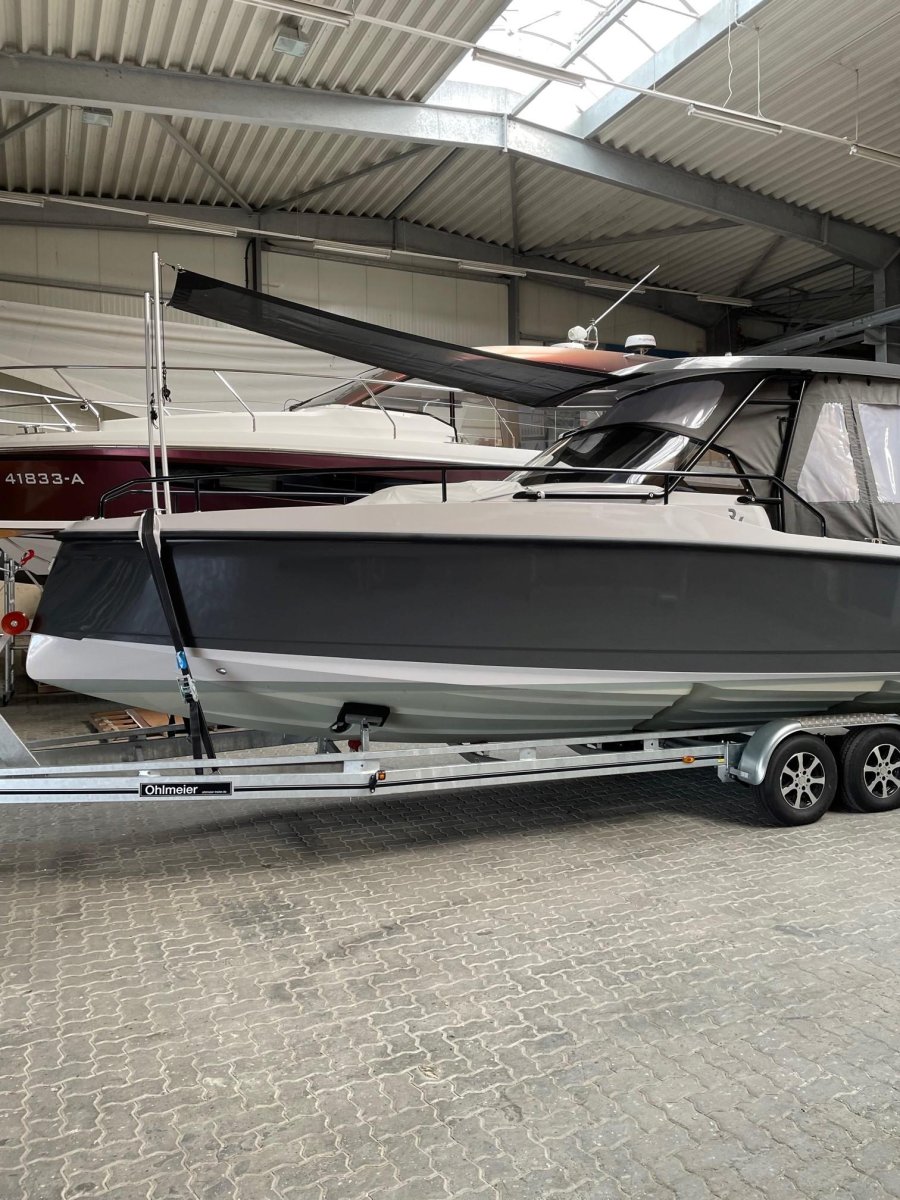 Slide 221676