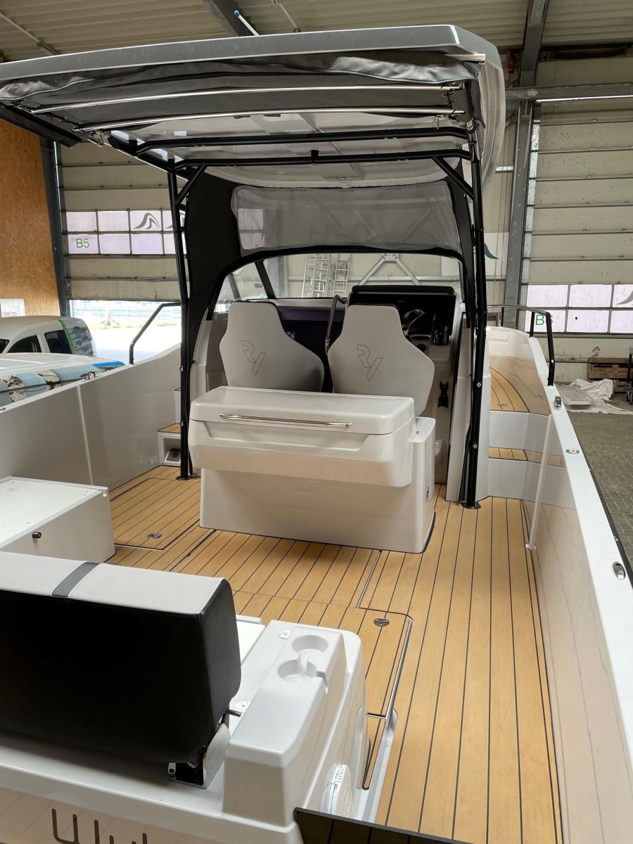 Slide 221682