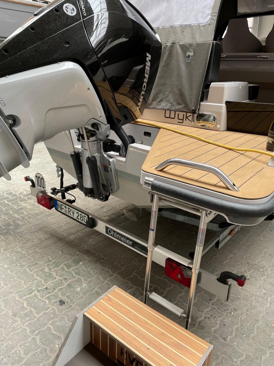 Slide 221690