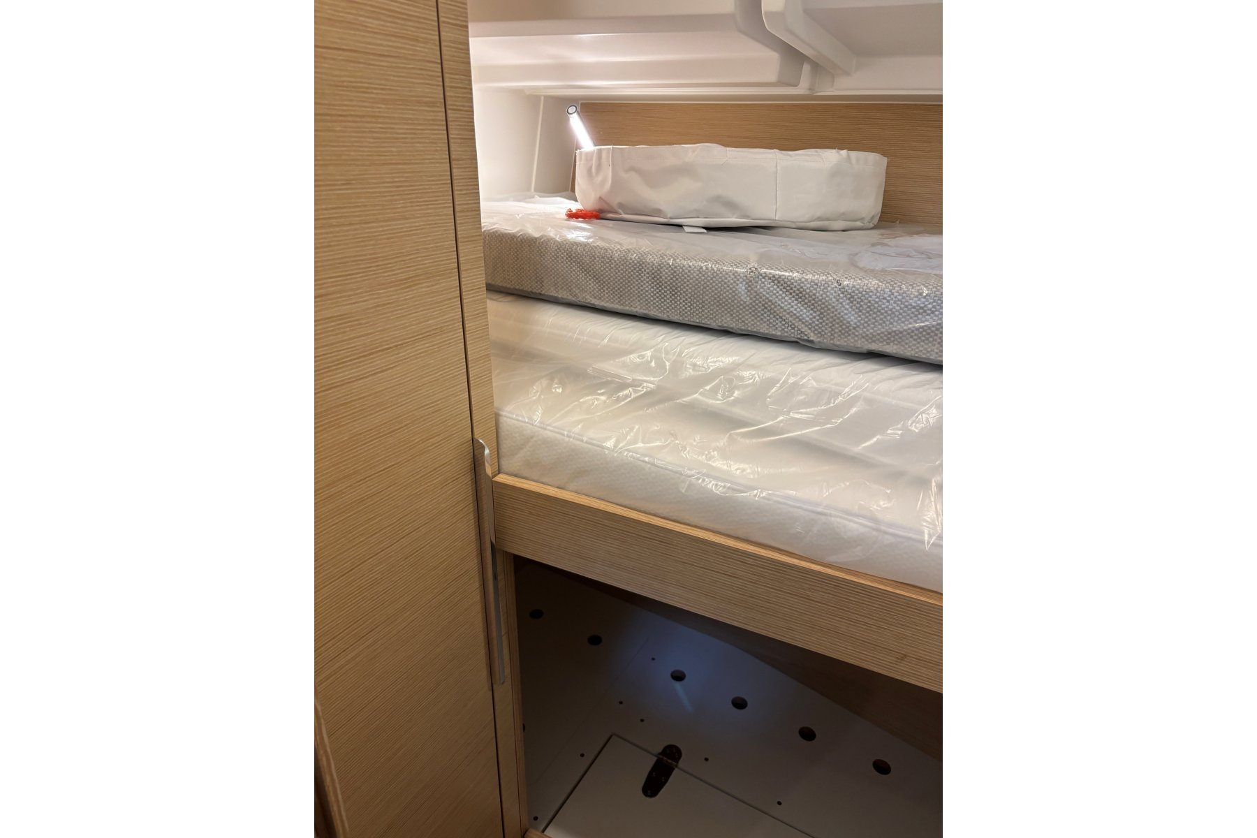 Slide 228112